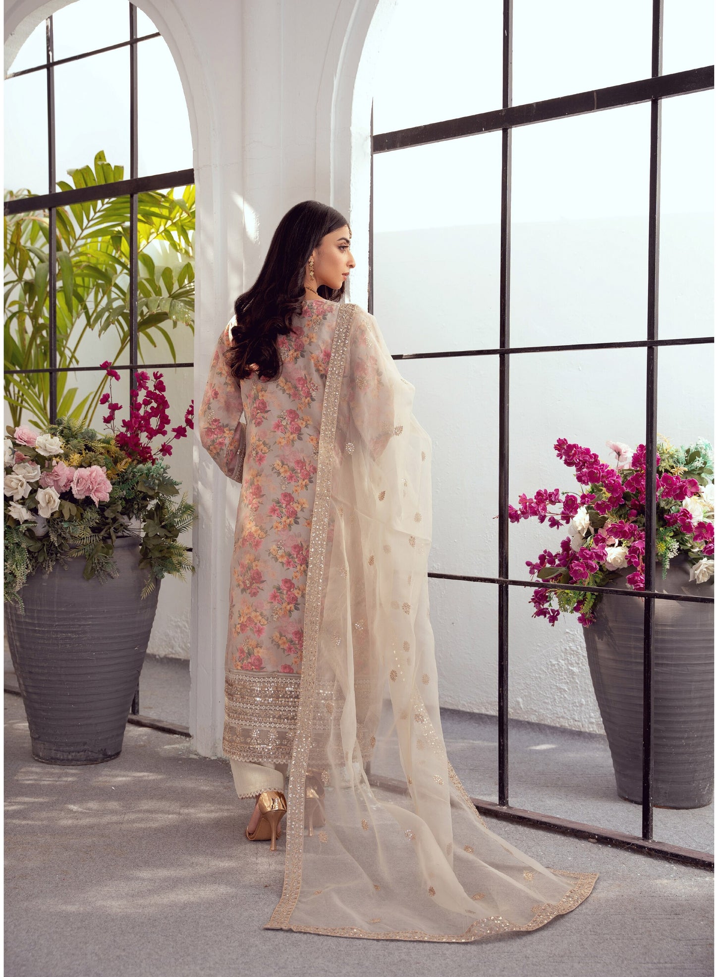 Exclusive Organza Floral Formal – 3pc Stitched Set