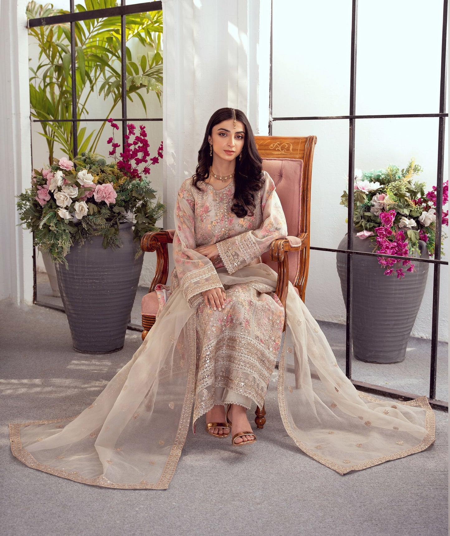 Exclusive Organza Floral Formal – 3pc Stitched Set
