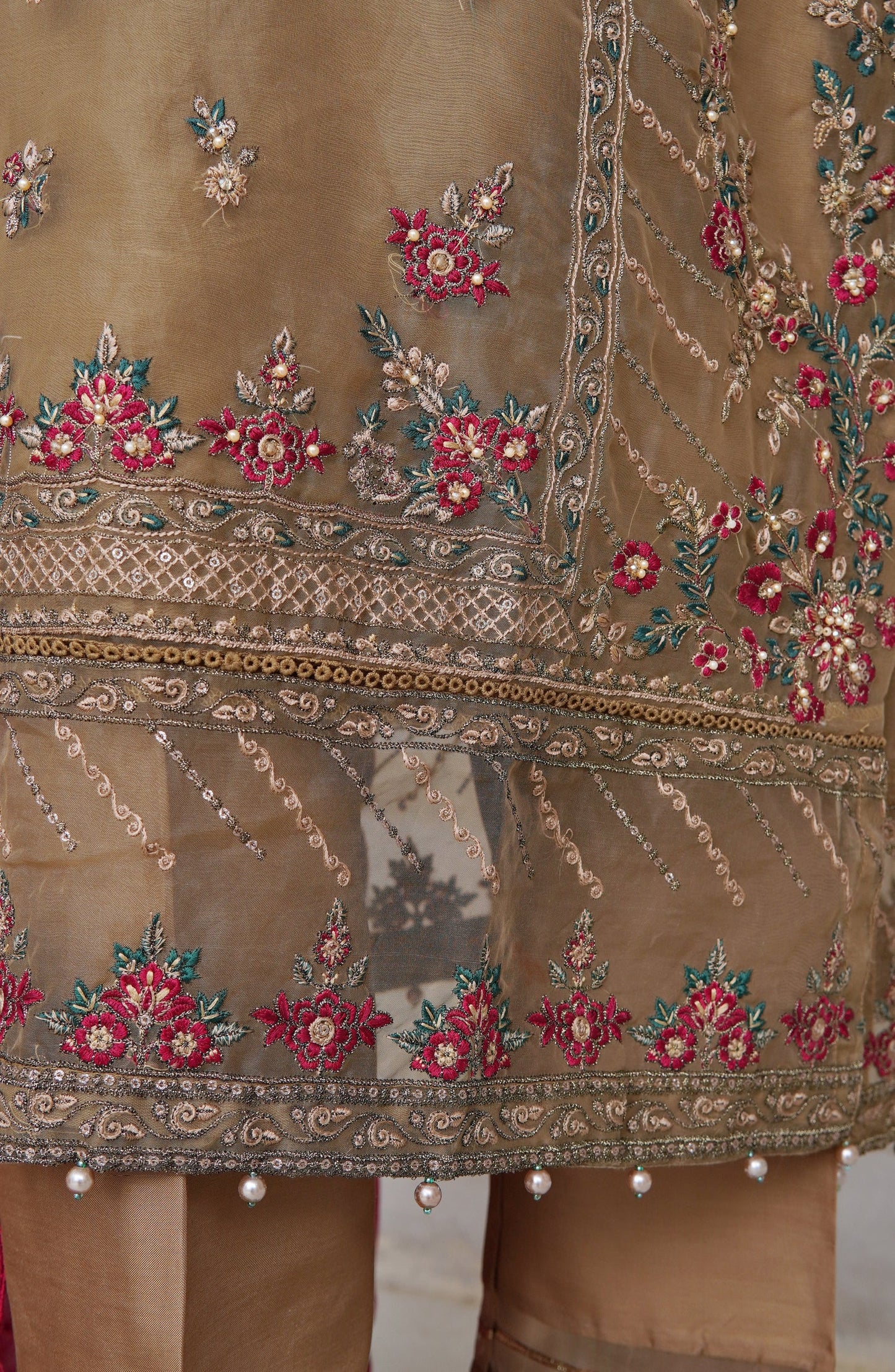 Sadabahar Mahpara Embroidered Organza Stitched - Luxe Organza Vol 17