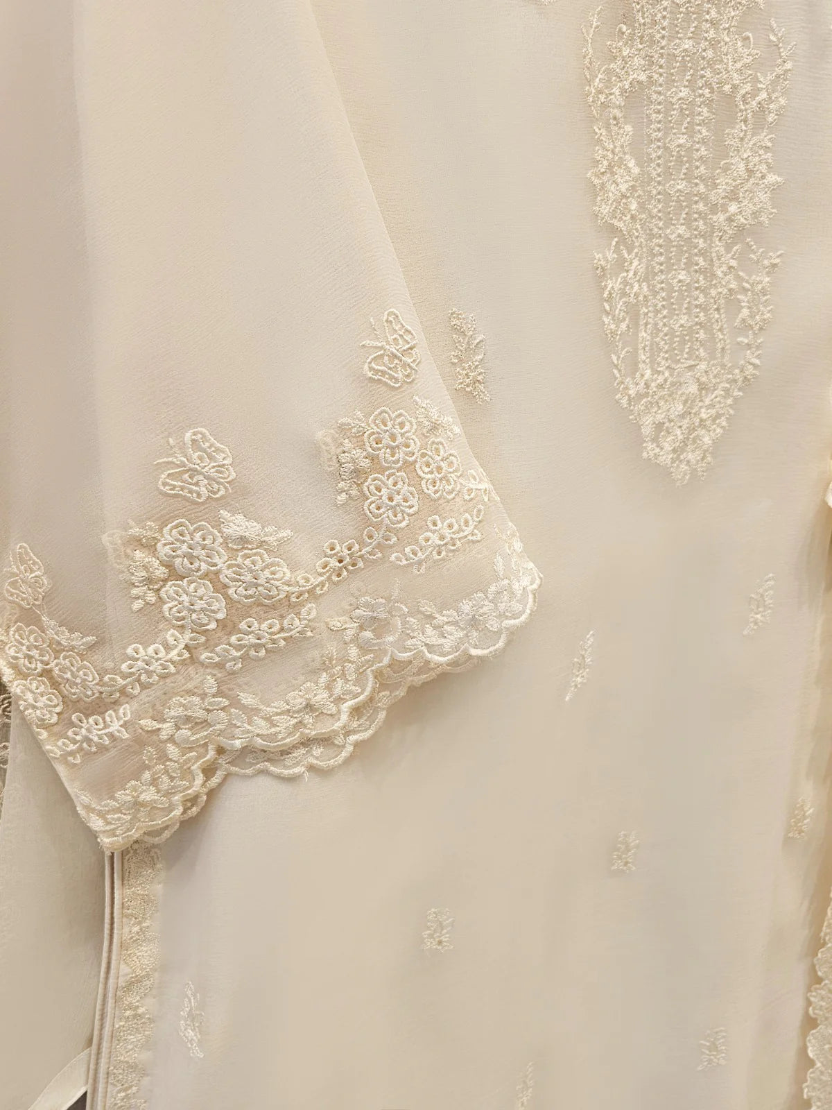 3 Piece - Pure Bamber Chiffon Embroidered Suit S112078