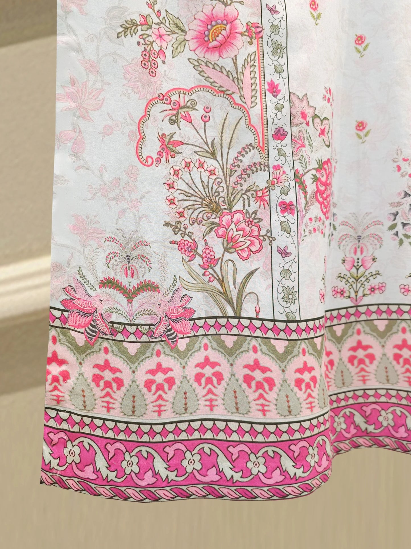 2 Piece - Digital Printed Lawn Suit S112179